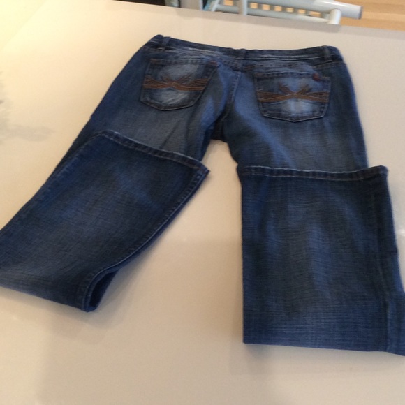 Jeans - Picture 3 of 3