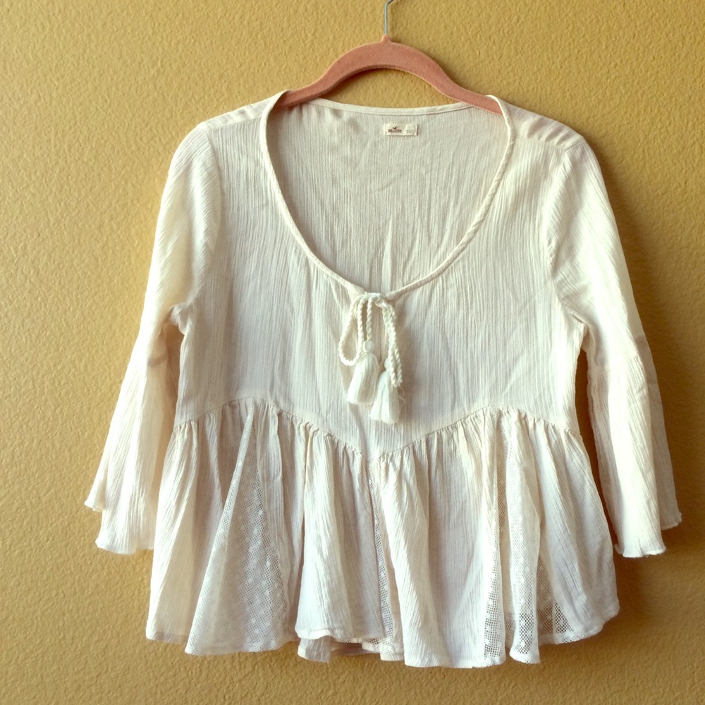 White flowey peplum shirt✨🌷