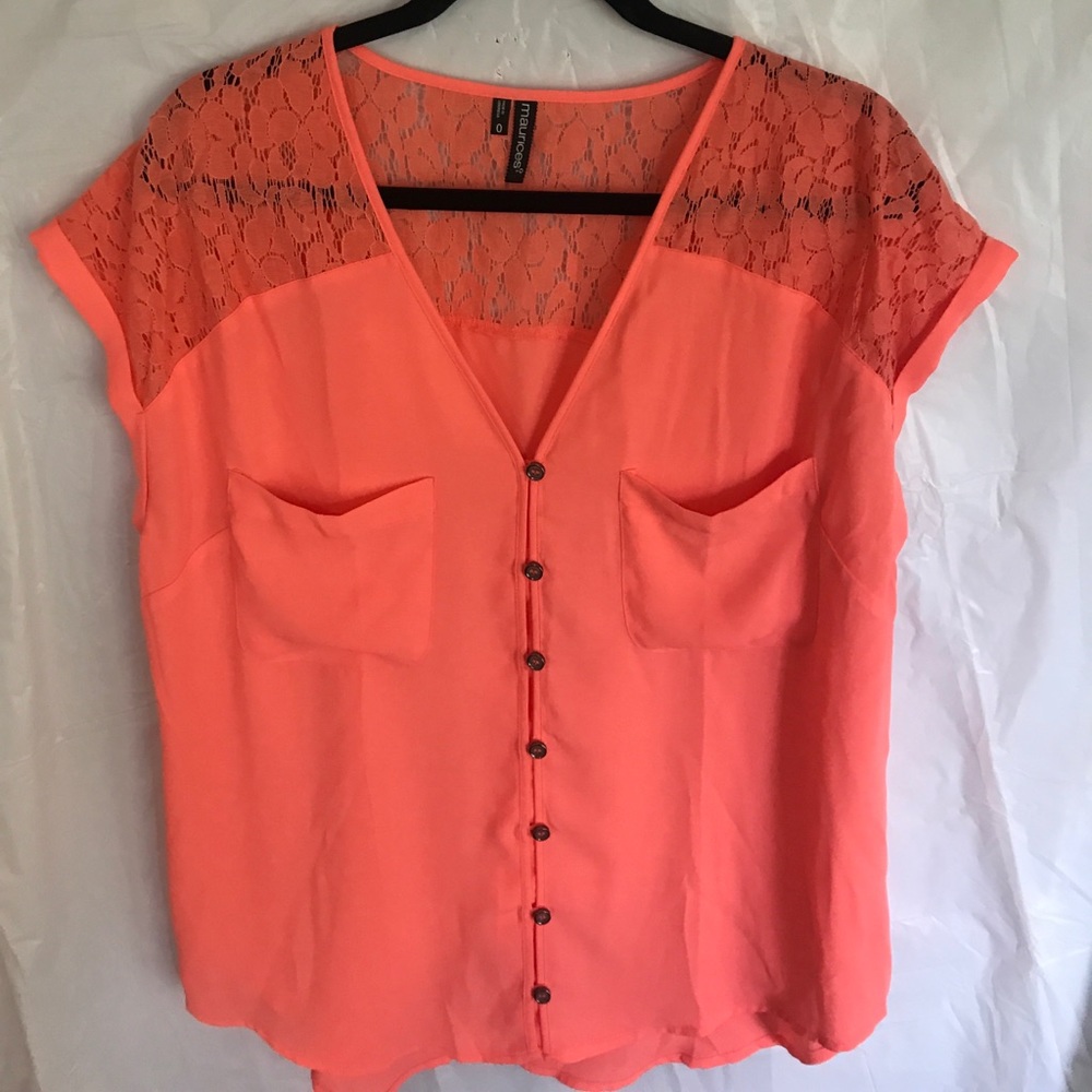 Maurices top