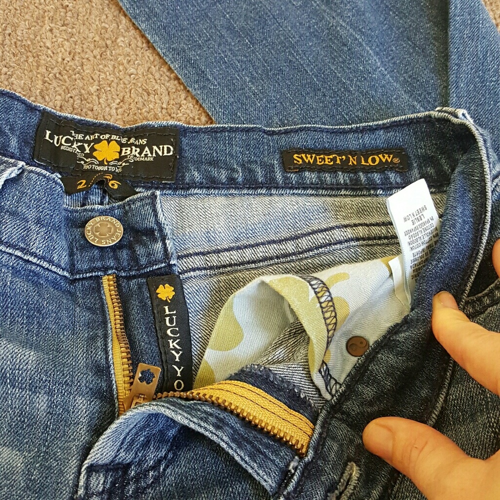 Jeans - Picture 6 of 7