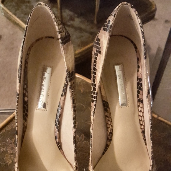 H by Halston from Bakers - Picture 4 of 8