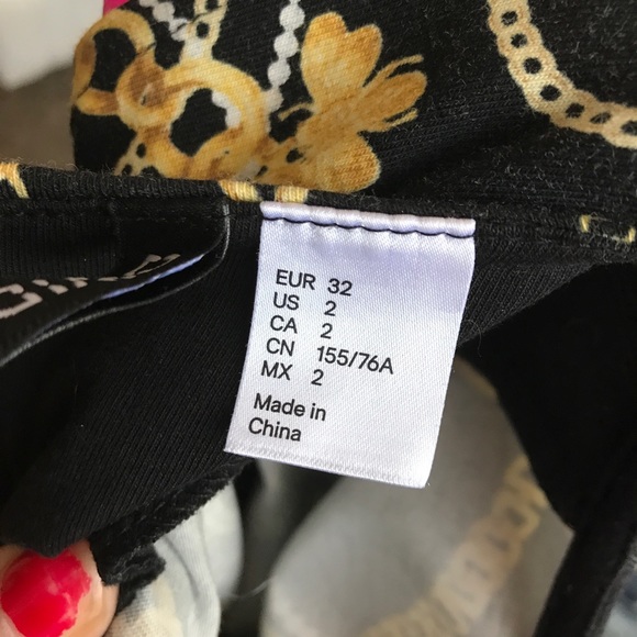 Dress - Picture 3 of 3