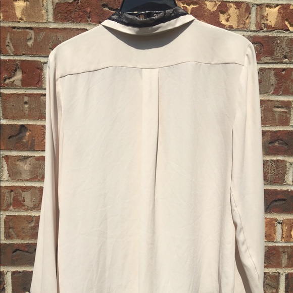 LOFT Collared Top - Picture 2 of 3