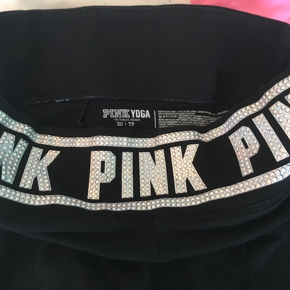 Too small - Picture 2 of 3