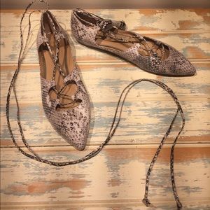 Snakeskin Banana Republic Lace Up Flats