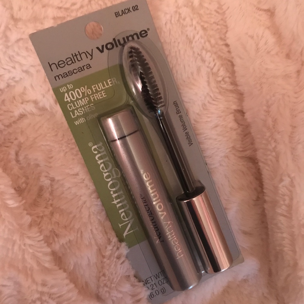 Neutrogena healthy volume