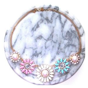 Brand New Floral Necklace