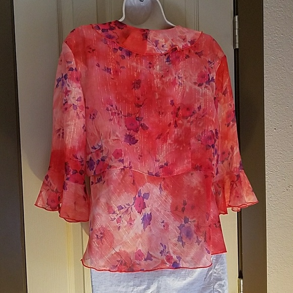 Colorful,fun,blouse - Picture 5 of 6