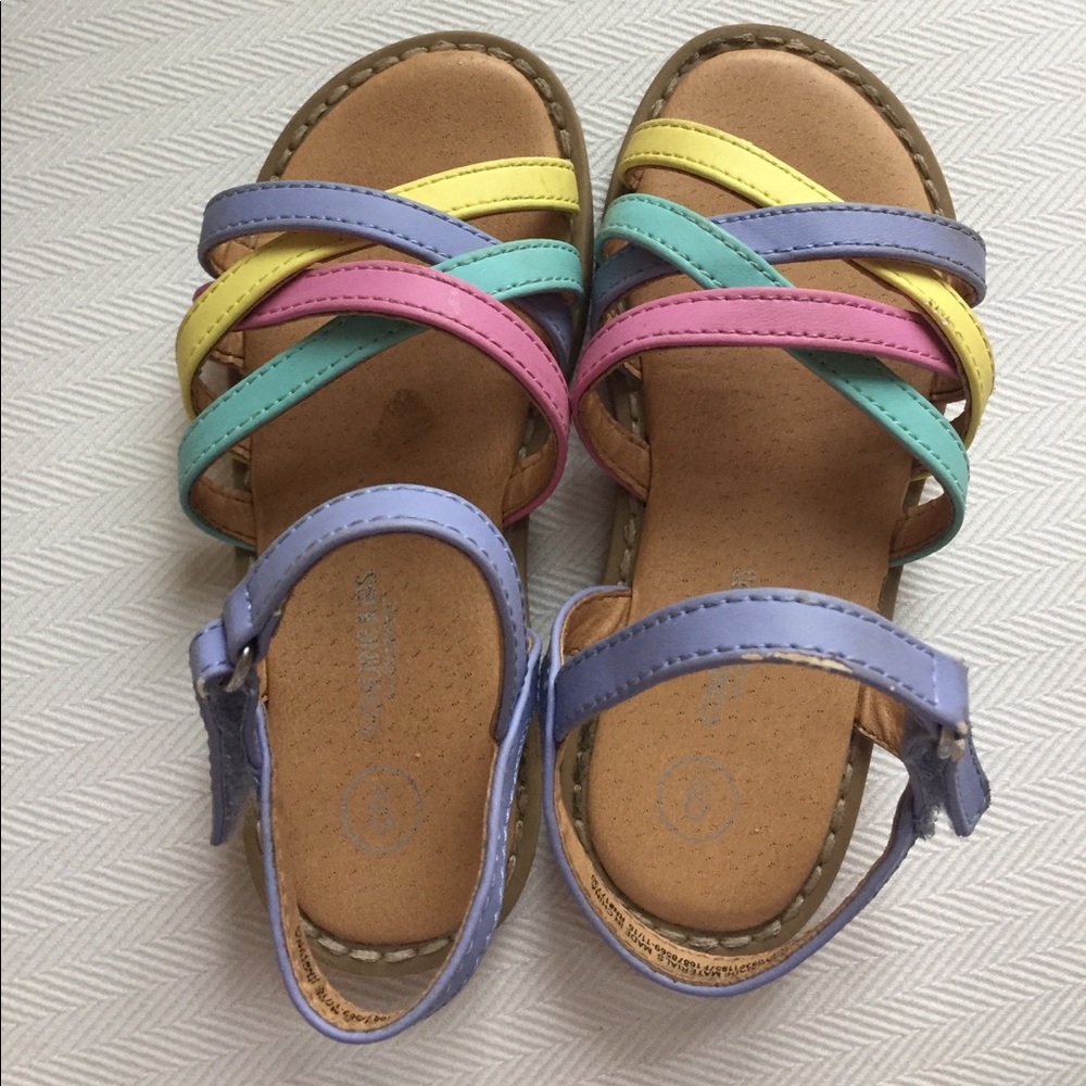 Oshkosh sandals