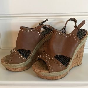 Jessica Simpson Wedges