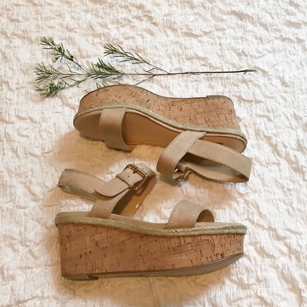 CUTE BRAND NEW Bata Platforms from Italy