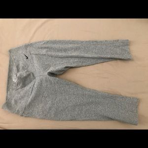 Nike dri-fit capri pants