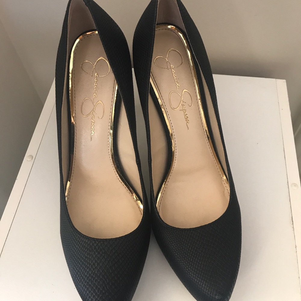 SALE 💥 JESSICA SIMPSON pumps 👠 WORN ONCE