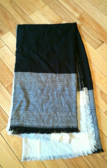 Accessories - Blanket Scarf 🍃
