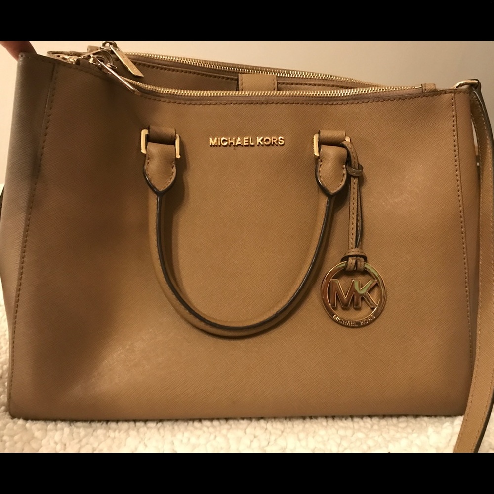 Michael Kors Purse in Camel