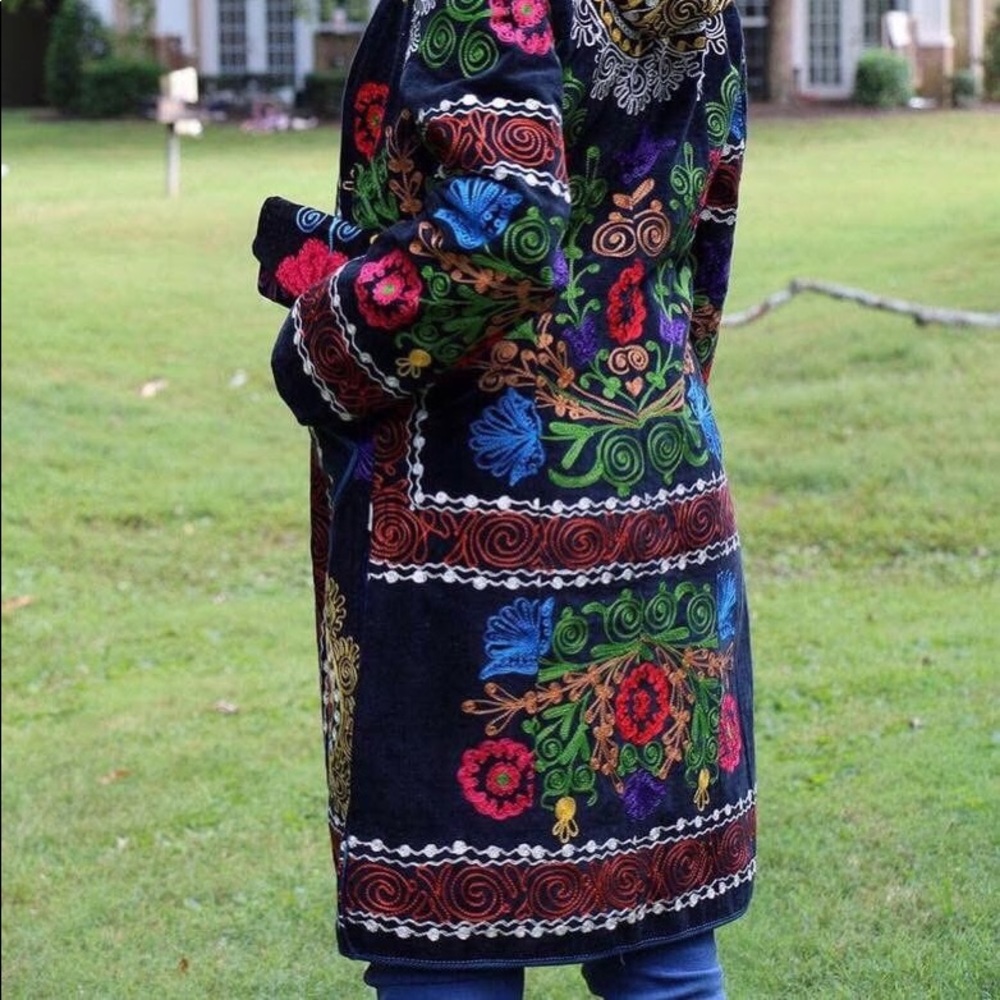 Bohemian style embroidered reversible jacket !