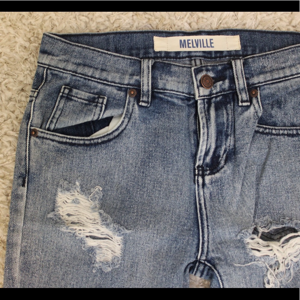 Brandy Melville jeans size 24 rarely worn