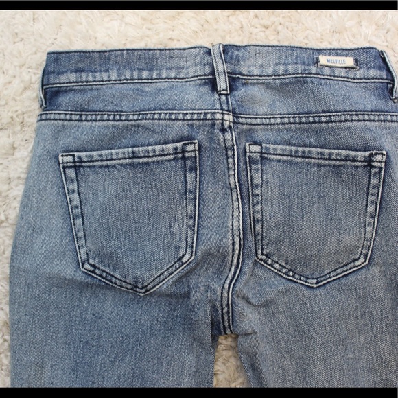 Brandy Melville jeans size 24 rarely worn - Picture 4 of 8