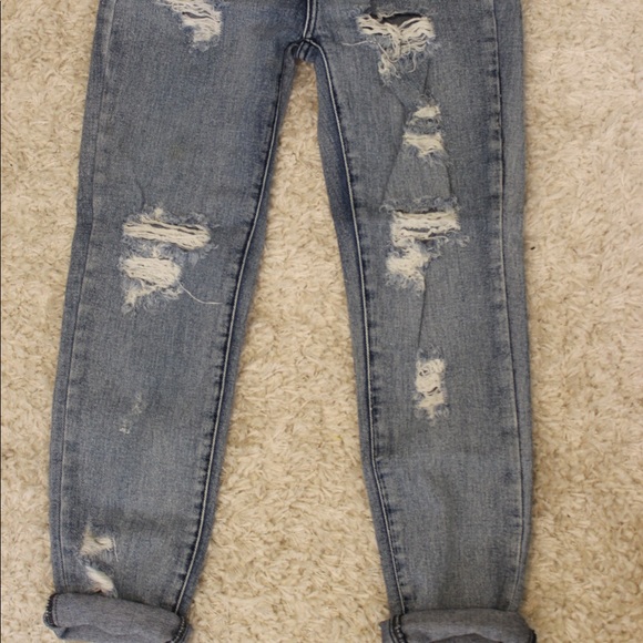Brandy Melville jeans size 24 rarely worn - Picture 5 of 8