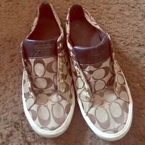 Coach shoes