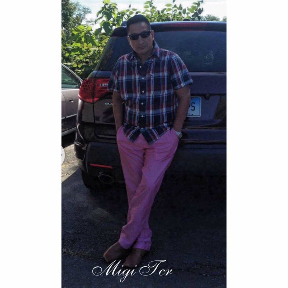 Meet your Posher, Migi