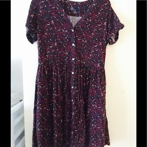 GAP dress. Size 6. Never worn.