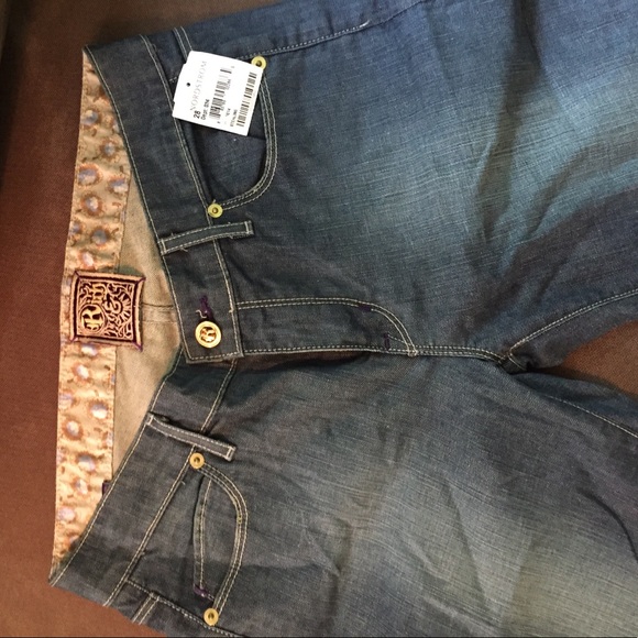 Jeans - Picture 3 of 5