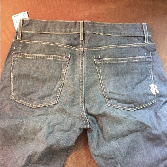 Jeans - Picture 5 of 5