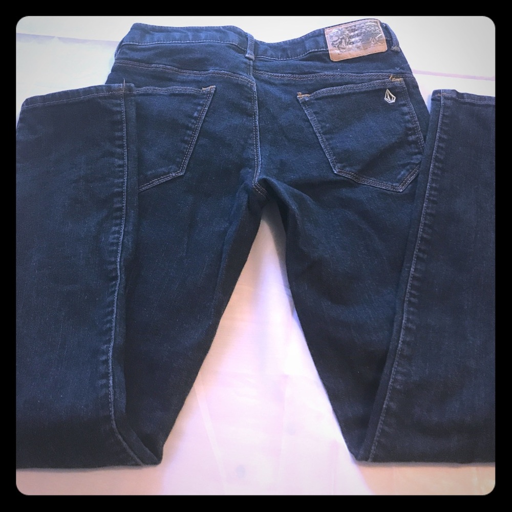 Volcom skinny jeans size 28