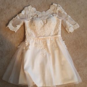 <3 Beautiful mini  lace dress sale <3