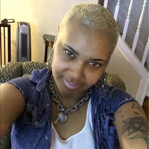 Meet your Posher, Janae