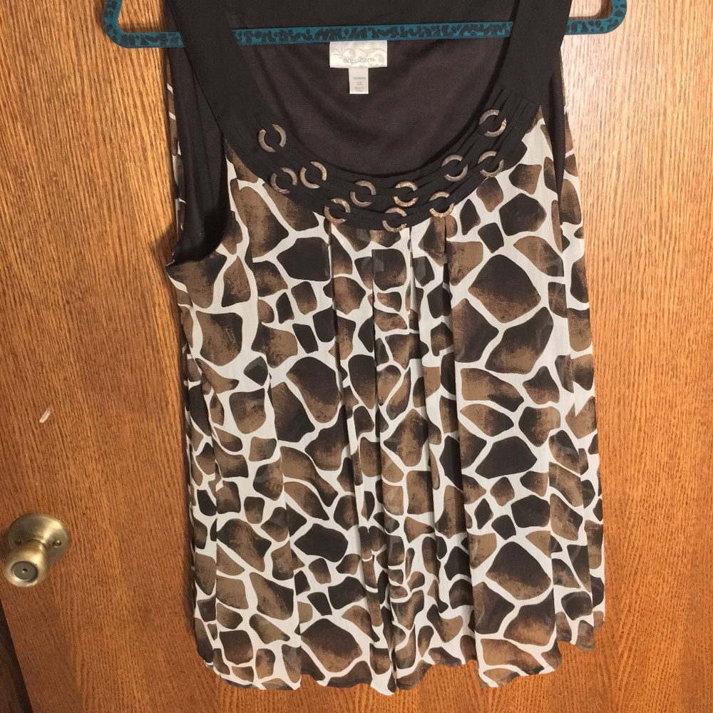 Dressy 2X Animal Print Tank Top w/Decorative Front