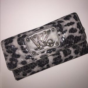 Kathy Wallet