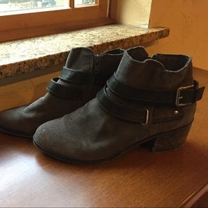Ankle booties