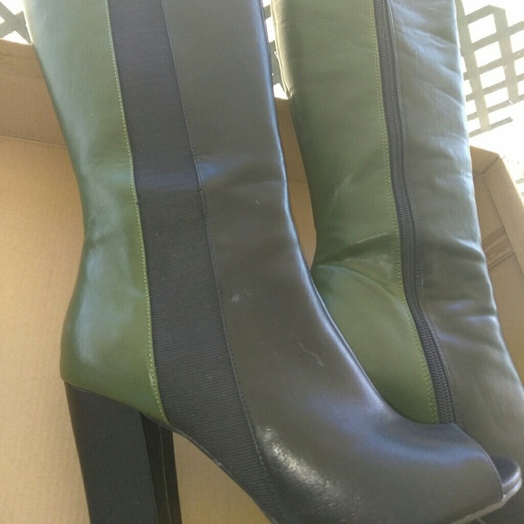 Womens Beautiful Open Toe Boots - Picture 3 of 3