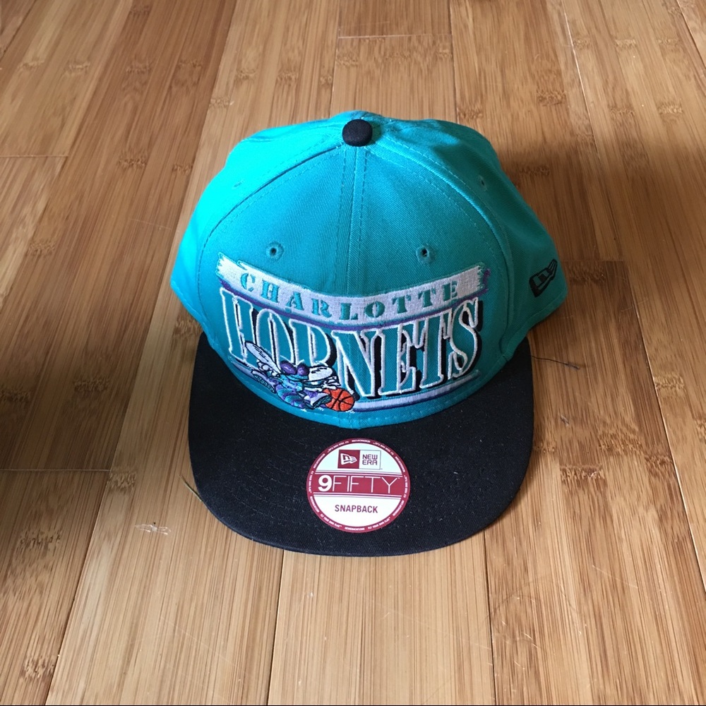 New Era Charlotte Hornets Snapback Hat