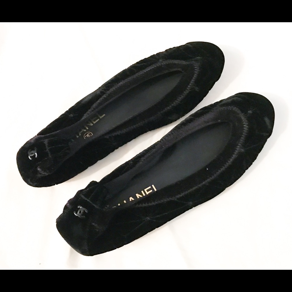 Chanel Black Velvet Stretch Spirits