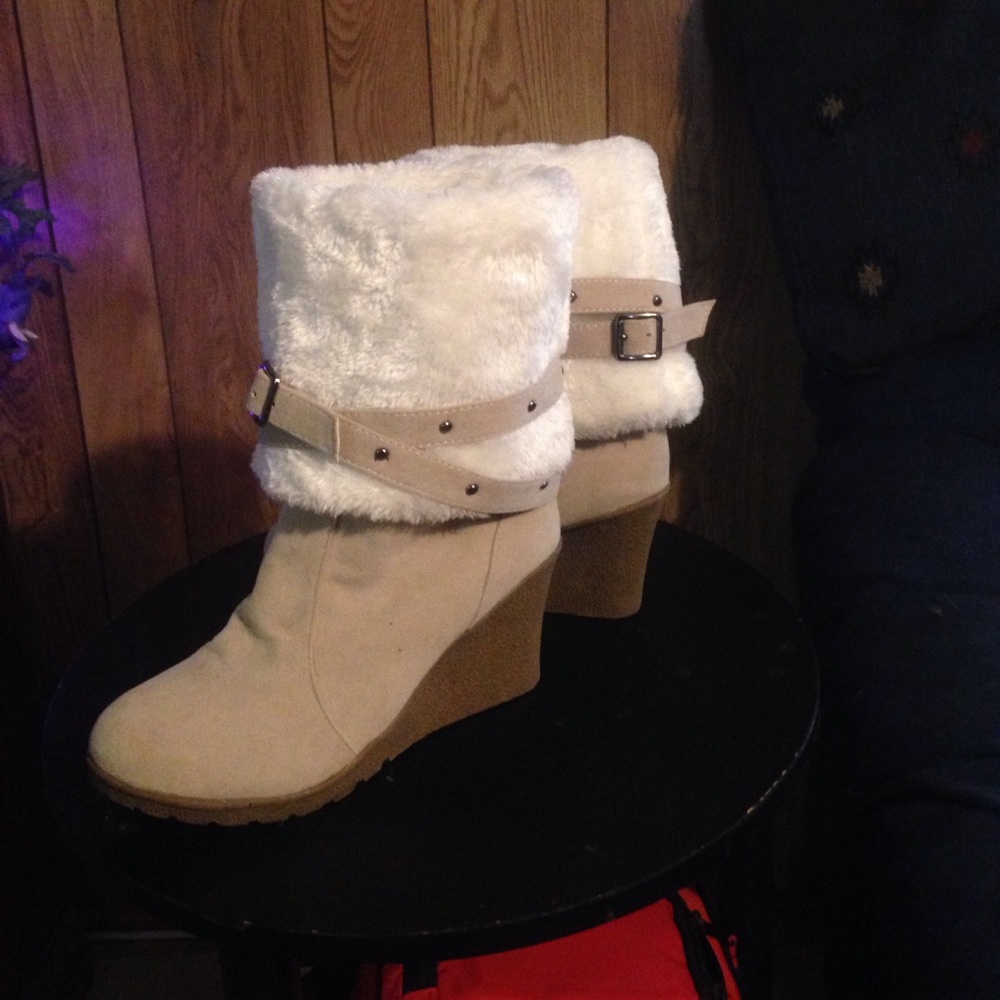 Fashion boots