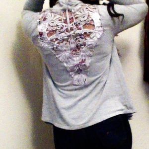 Charlotte Russe gray sweater with design in back