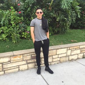 Meet your Posher, Juan