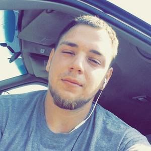 Meet your Posher, Chris