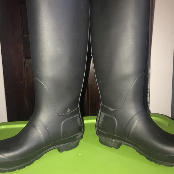 Hunter Boots - Picture 2 of 6
