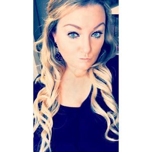 Meet your Posher, Diana