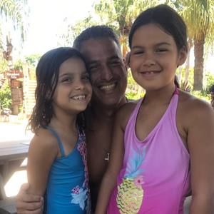 Meet your Posher, Leo