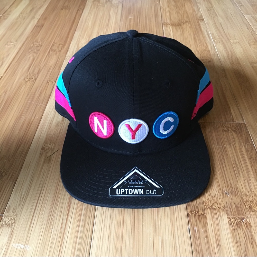 New York City Circle Logo Snapback Hat