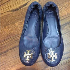Navy blue flats