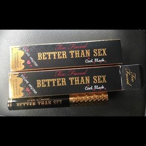 Too faced better then sex (cool black)