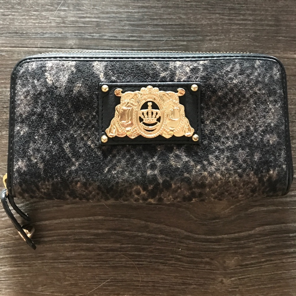 Juicy Couture wallet