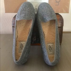 UGGS. 🎉🎉🎉 PRICE DROP🎉🎉🎉🎉