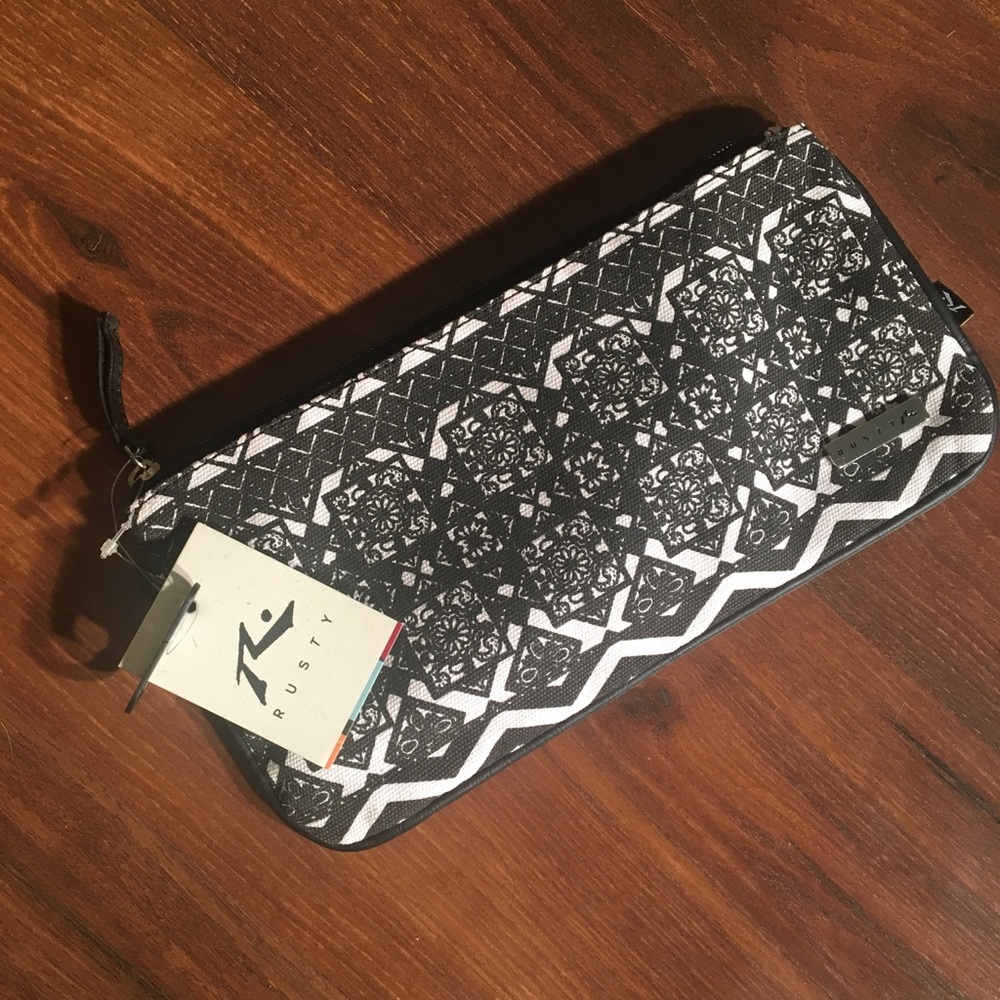 Rusty NWT Make-up, cosmetics, pencil bag or case